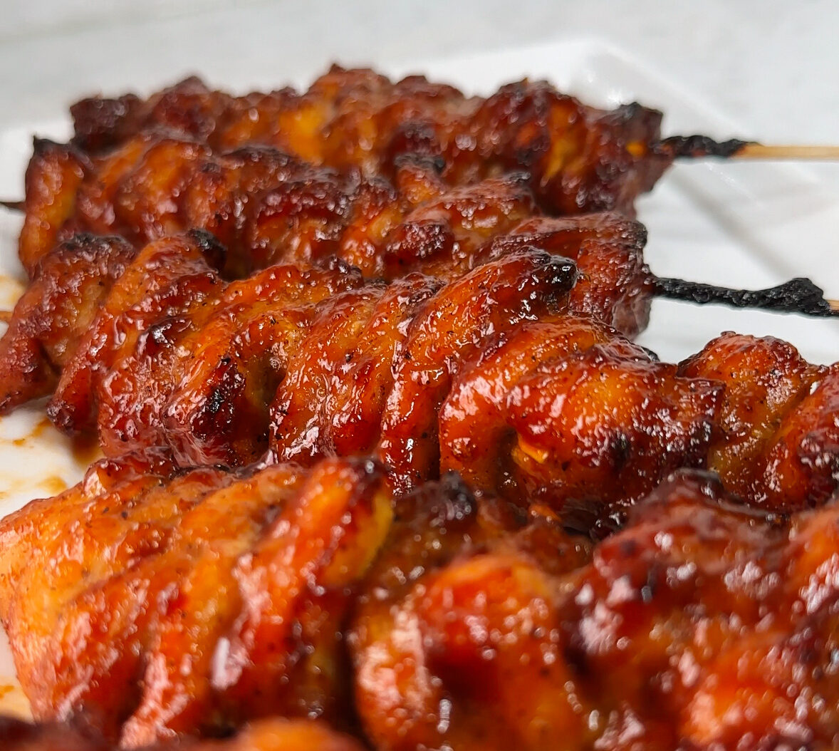 honey bbq chicken skewers with sweet and spicy bbq glaze